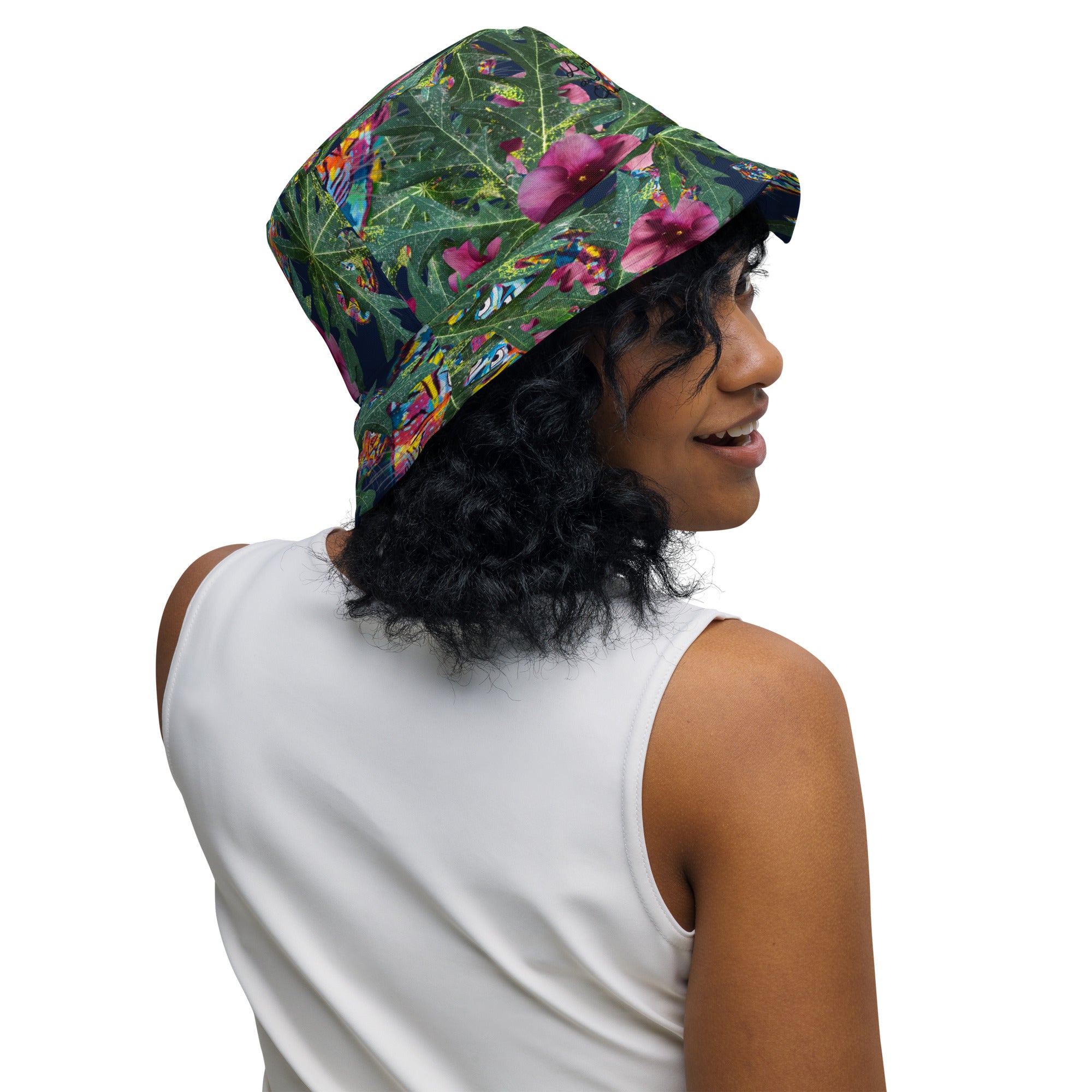 6 eyed tiger flora and fauna Reversible bucket hat