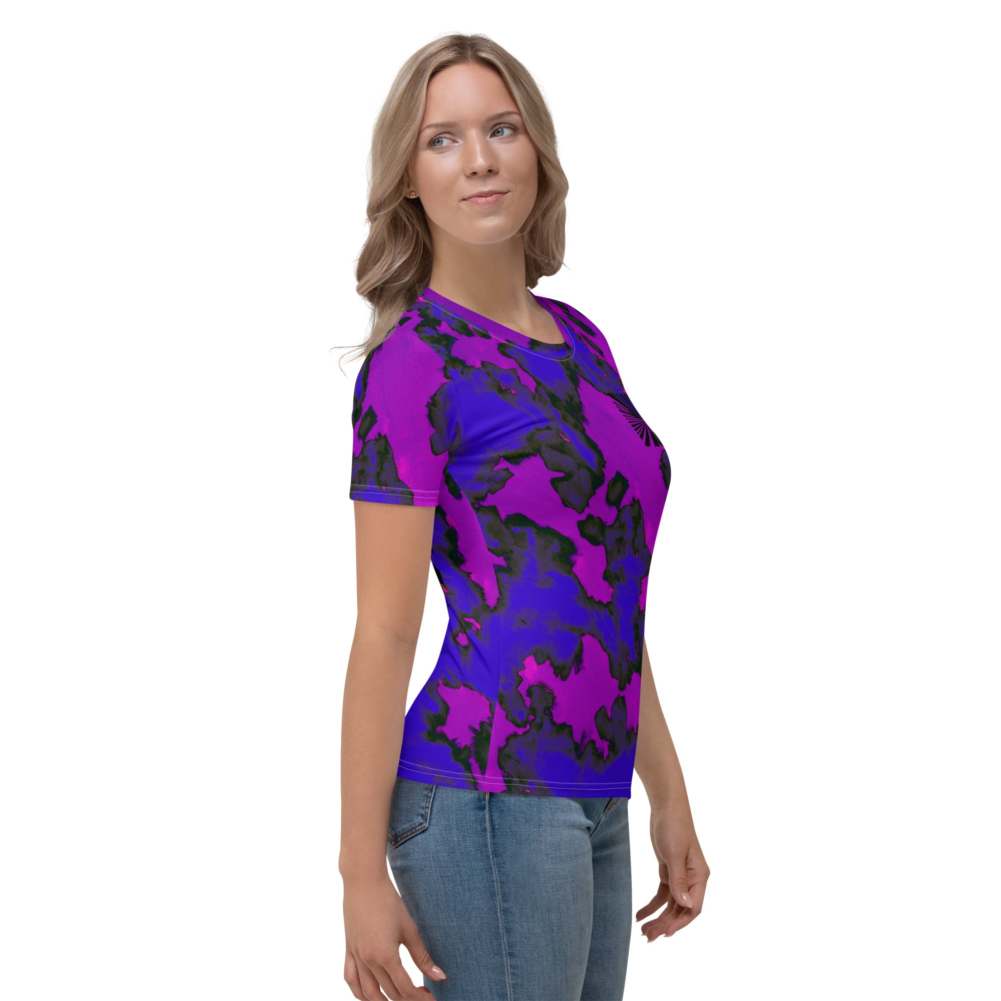 Daphne black radiant Women's T-shirt