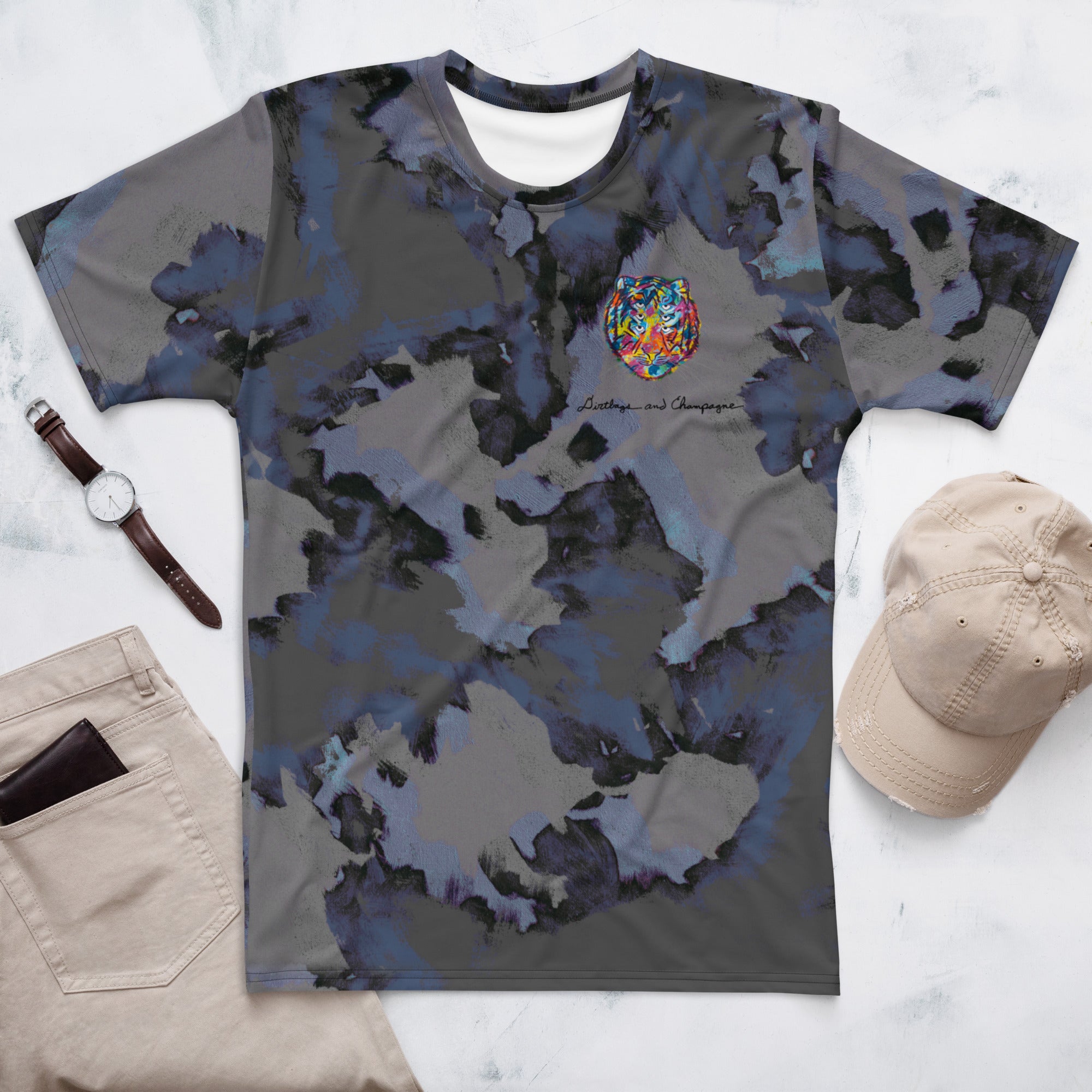 6 eyed rainbow tiger on painted grey Men's t-shirt