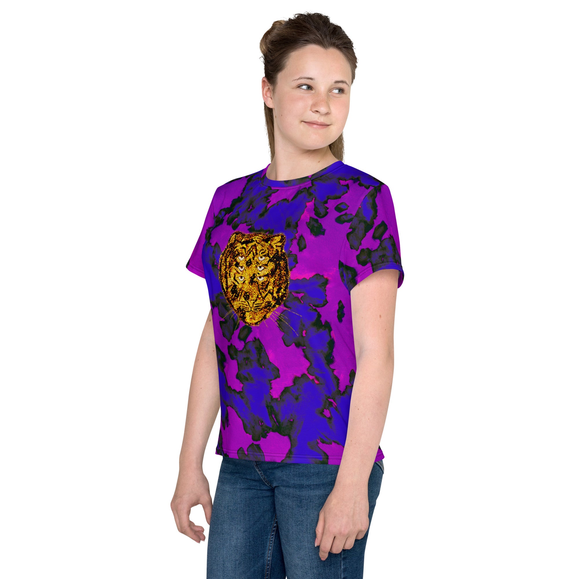 golden 6 eyed tiger Daphne Youth crew neck t-shirt