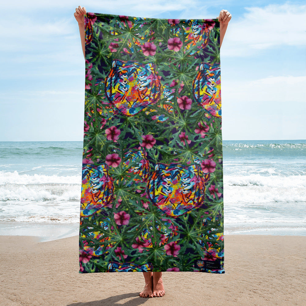 6 eyed rainbow tiger floral and fauna Towel